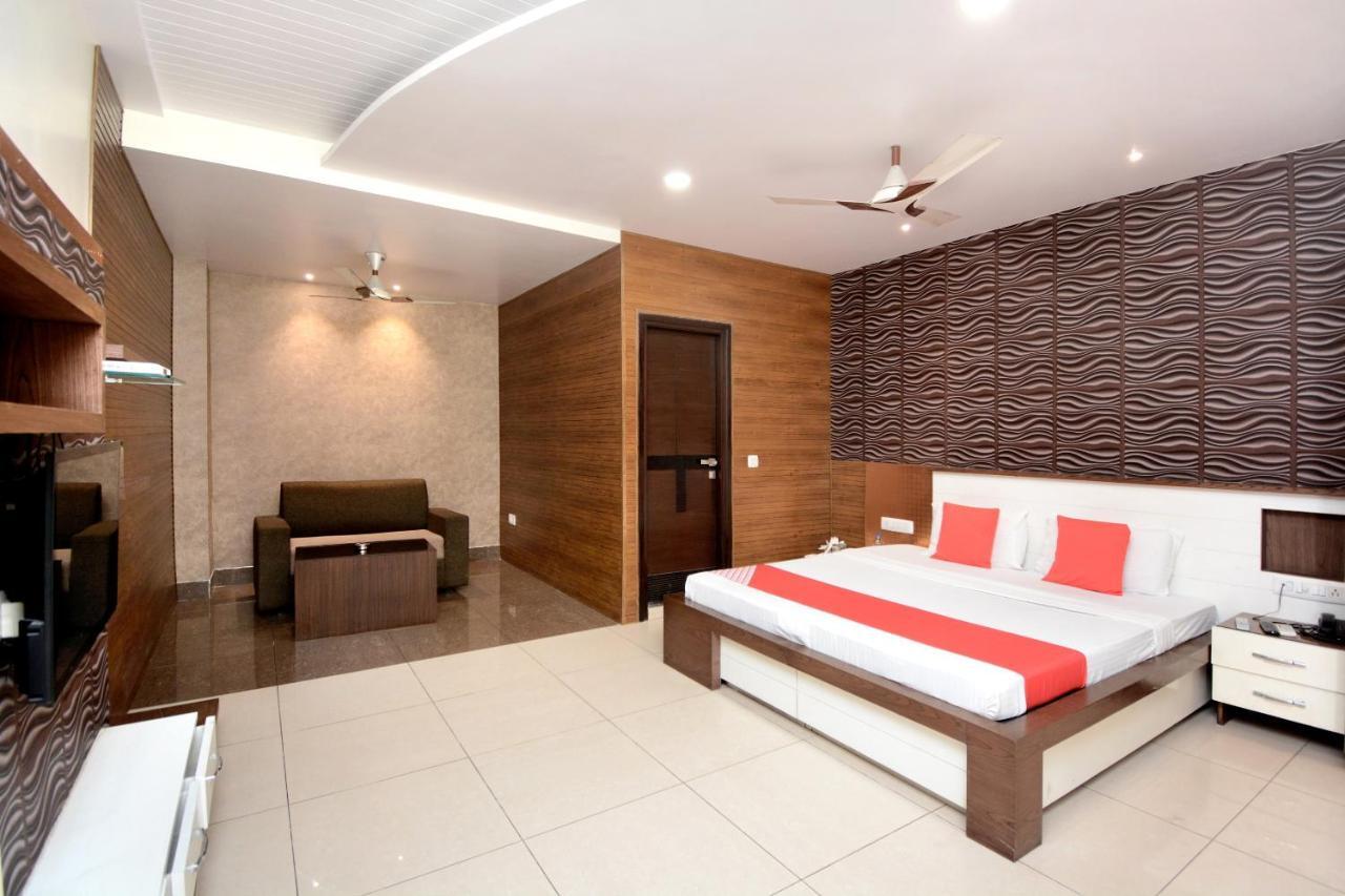 Hotel Grand M Lajjo Ludhiana Extérieur photo